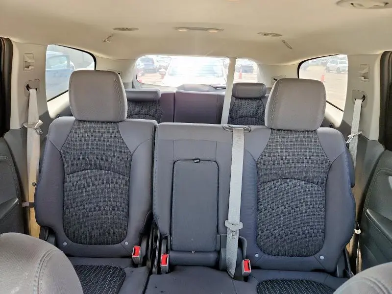 2013 CHEVROLET TRAVERSE LS  