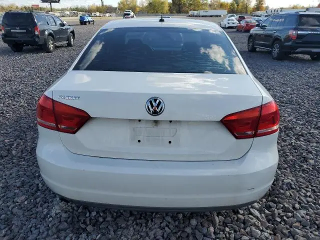 2014 VOLKSWAGEN PASSAT S  