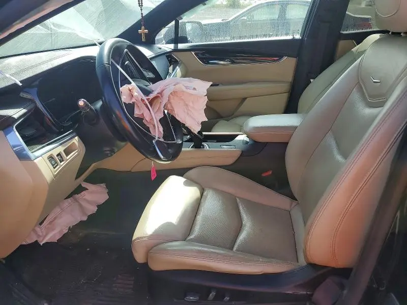 2017 CADILLAC XT5   