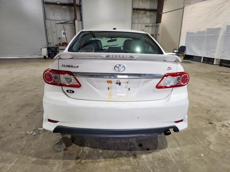 2012 TOYOTA COROLLA S  