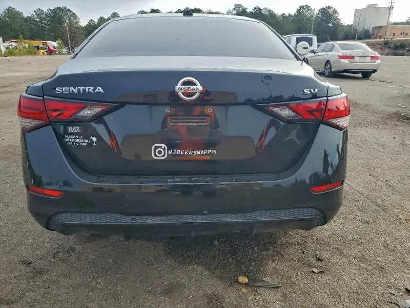 2021 NISSAN SENTRA SV  