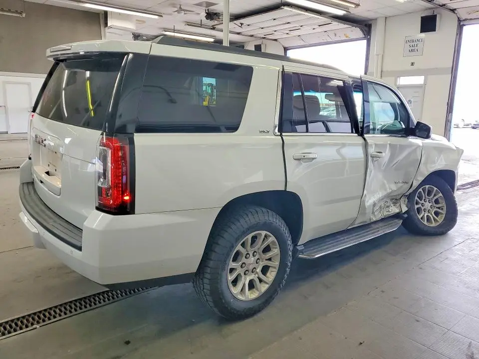 2017 GMC YUKON SLT  