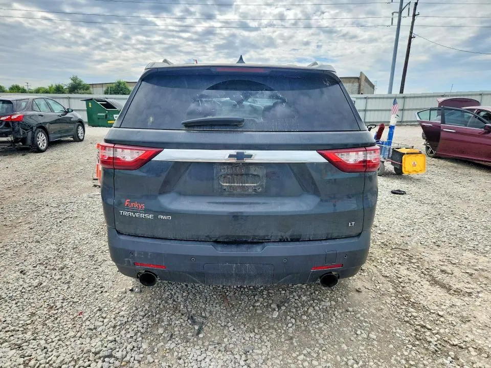 2018 CHEVROLET TRAVERSE LT  