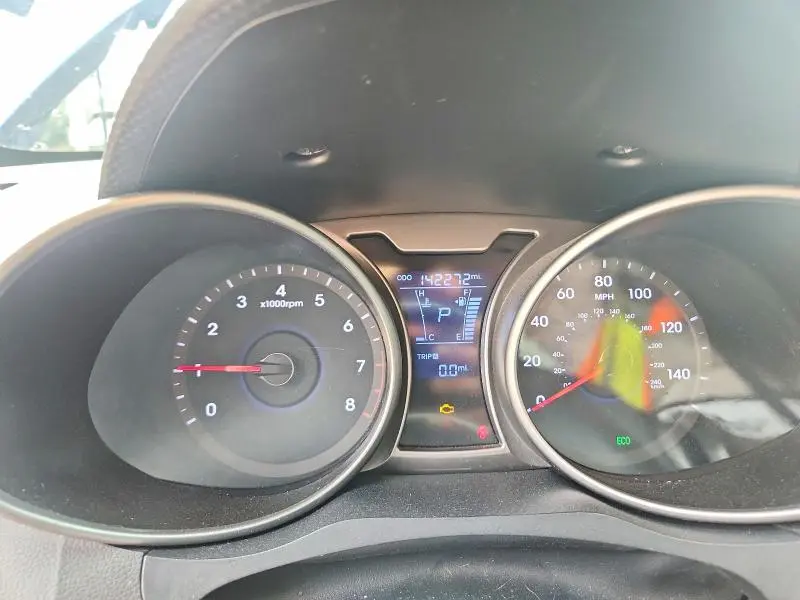2012 HYUNDAI VELOSTER BASE  