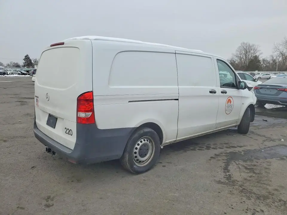 2022 MERCEDES-BENZ METRIS   