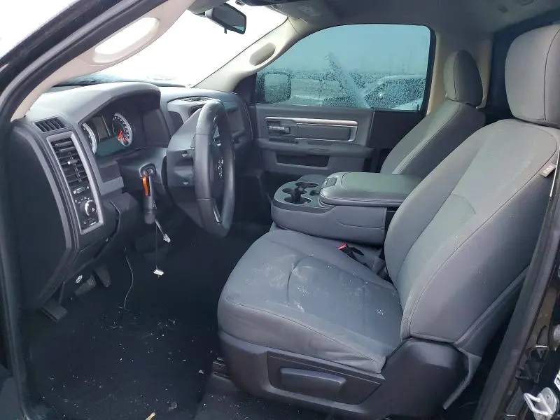 2014 RAM 1500 ST  