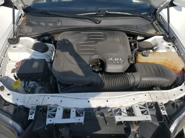 2016 CHRYSLER 300 LIMITED  