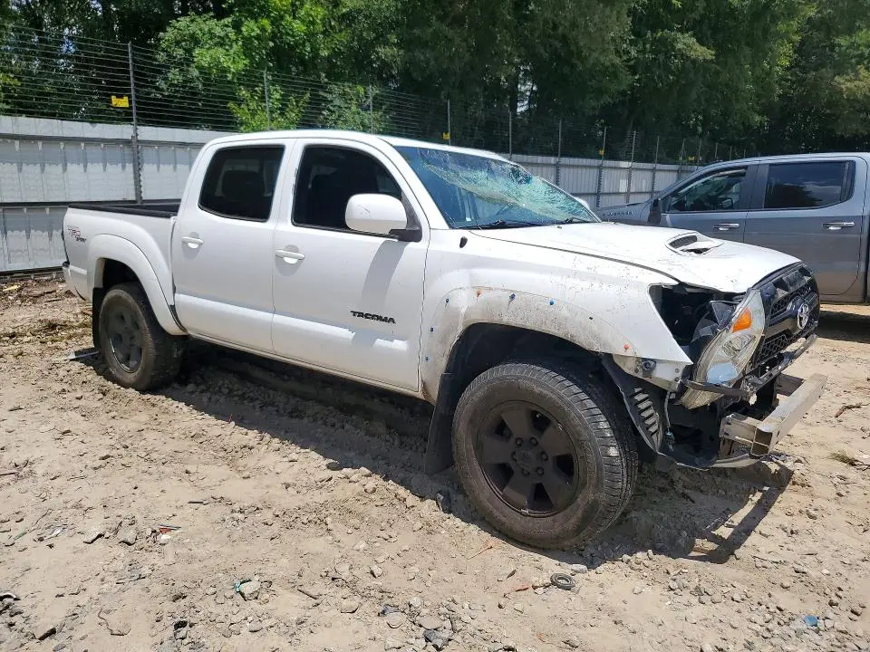 2011 TOYOTA TACOMA DOUBLE CAB PRERUNNER  