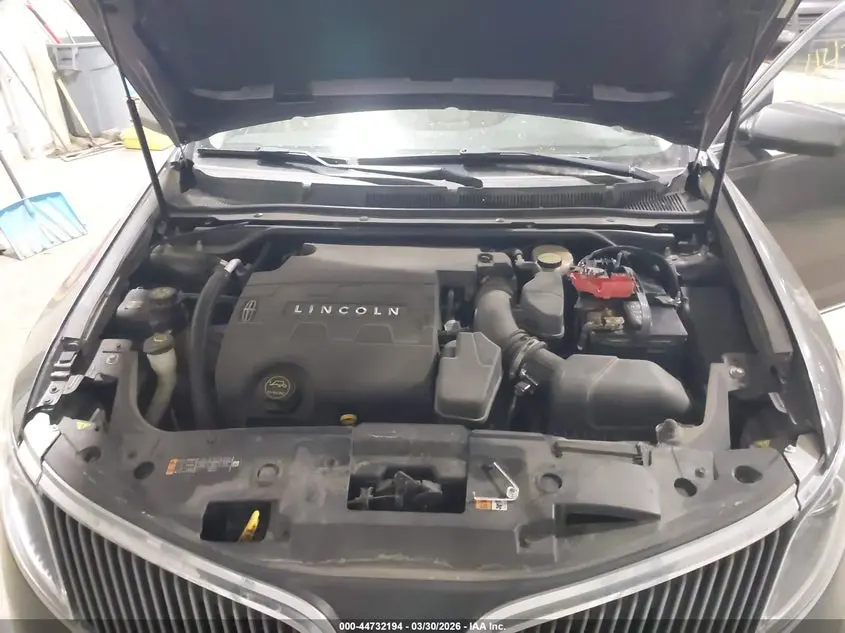 2015 LINCOLN MKS  
