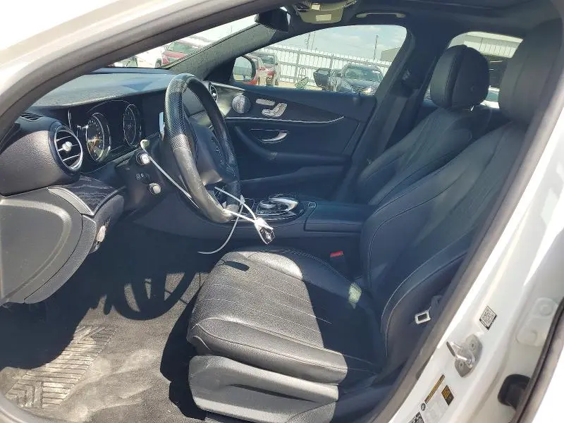 2017 MERCEDES-BENZ E 300 4MATIC  