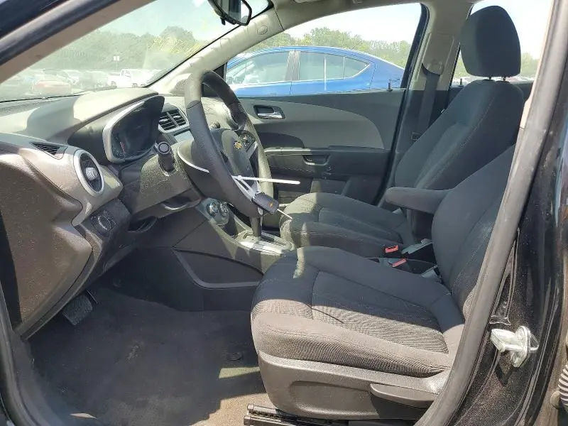 2017 CHEVROLET SONIC LT  