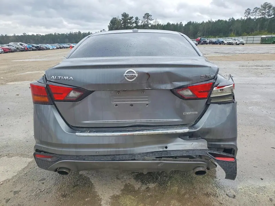 2021 NISSAN ALTIMA 2.0 SR  