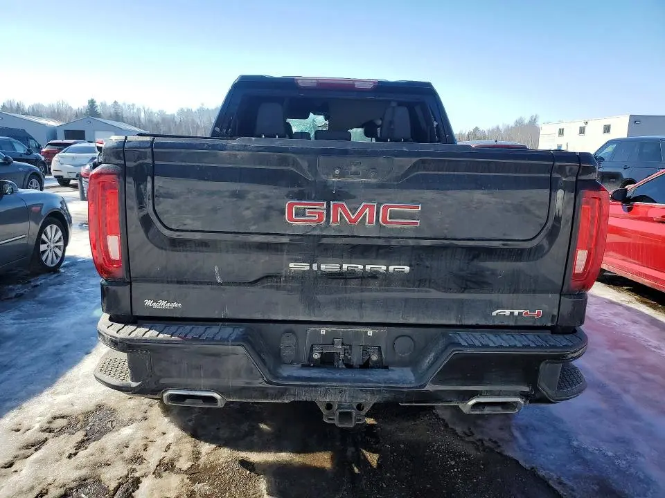 2021 GMC SIERRA K1500 AT4  