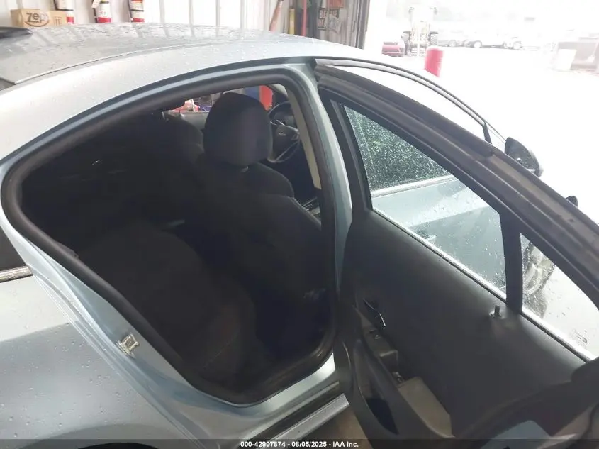 2012 CHEVROLET CRUZE 1LT