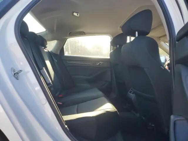 2018 HONDA ACCORD EX  