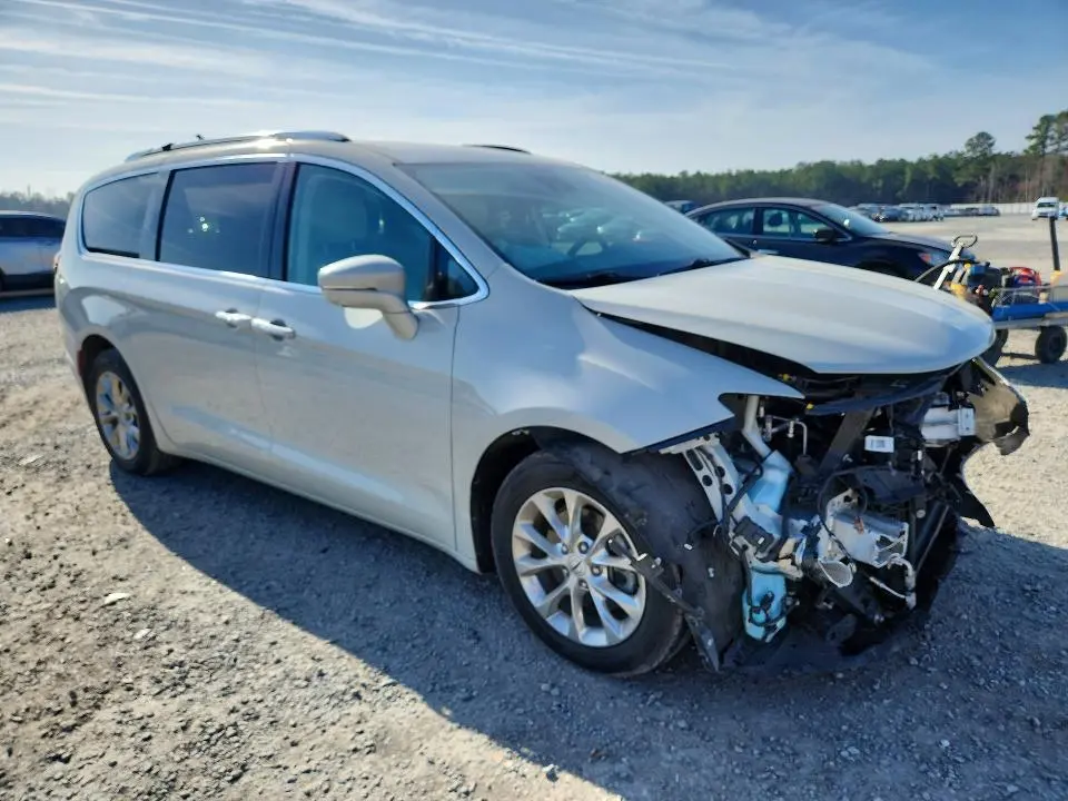 2021 CHRYSLER PACIFICA TOURING L  