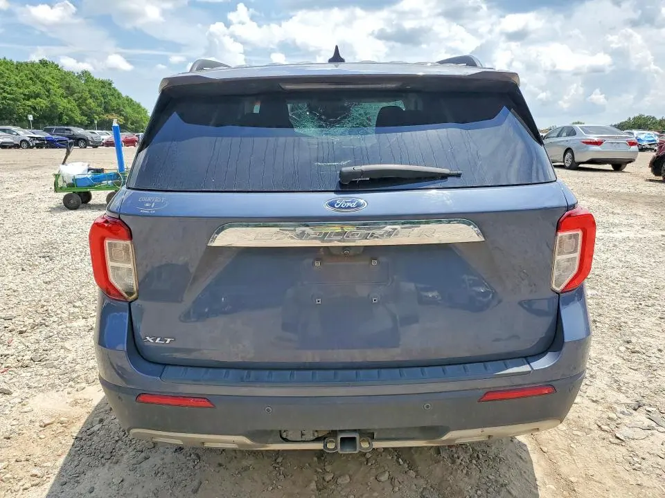 2021 FORD EXPLORER XLT  
