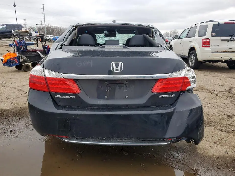 2013 HONDA ACCORD TOURING  