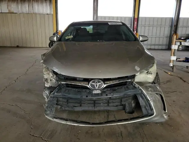 2016 TOYOTA CAMRY LE  
