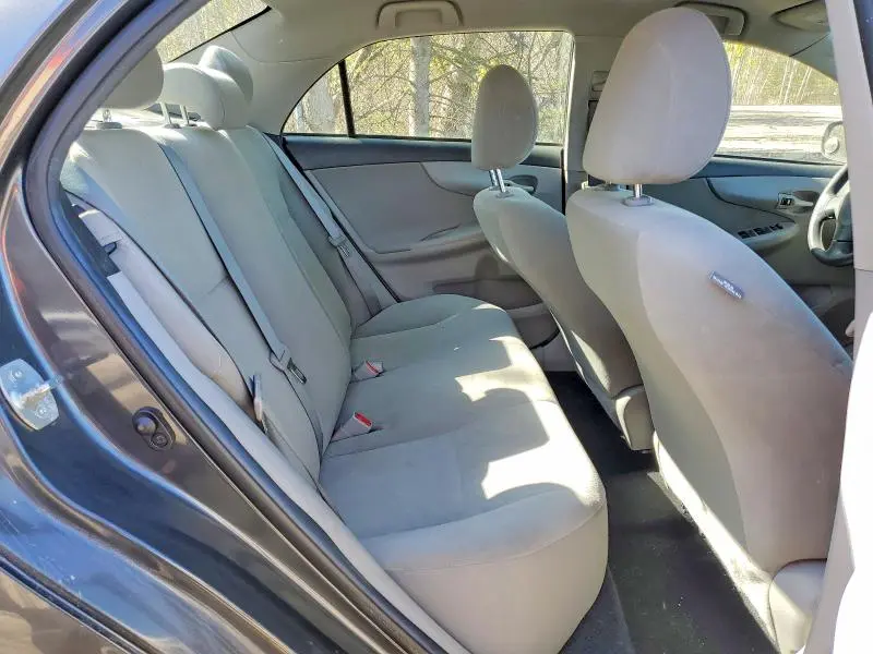 2011 TOYOTA COROLLA BASE  