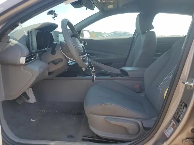 2023 HYUNDAI ELANTRA SEL  