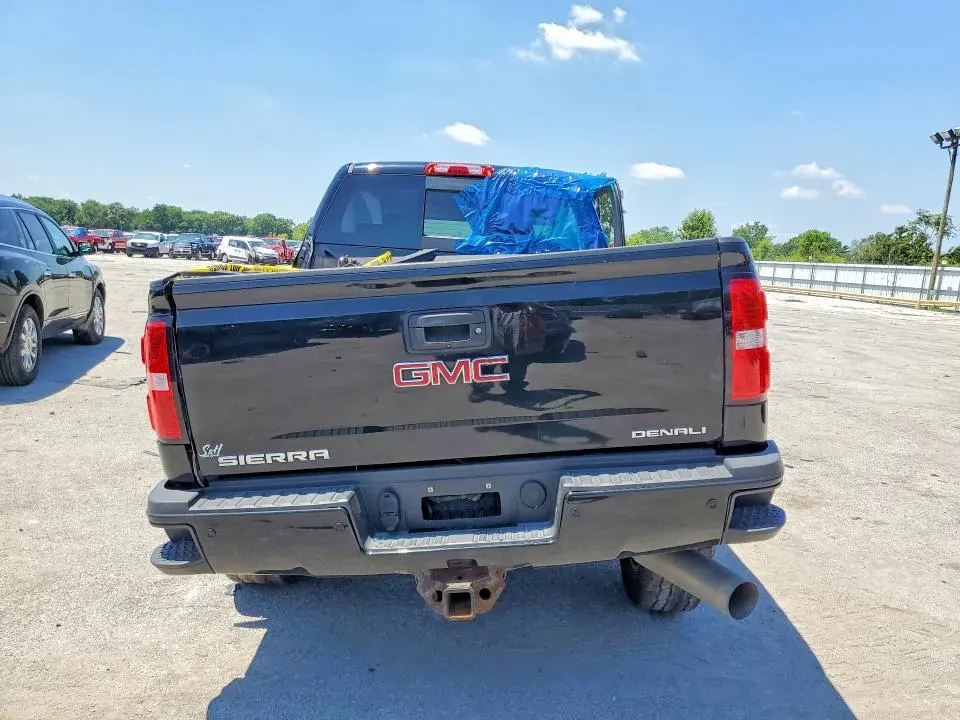 2018 GMC SIERRA K3500 DENALI  