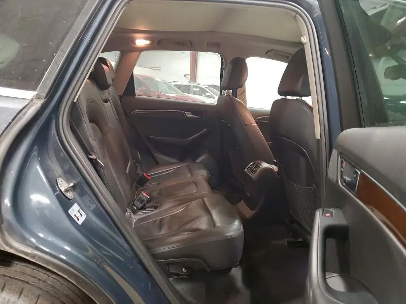 2011 AUDI Q5 PREMIUM PLUS  