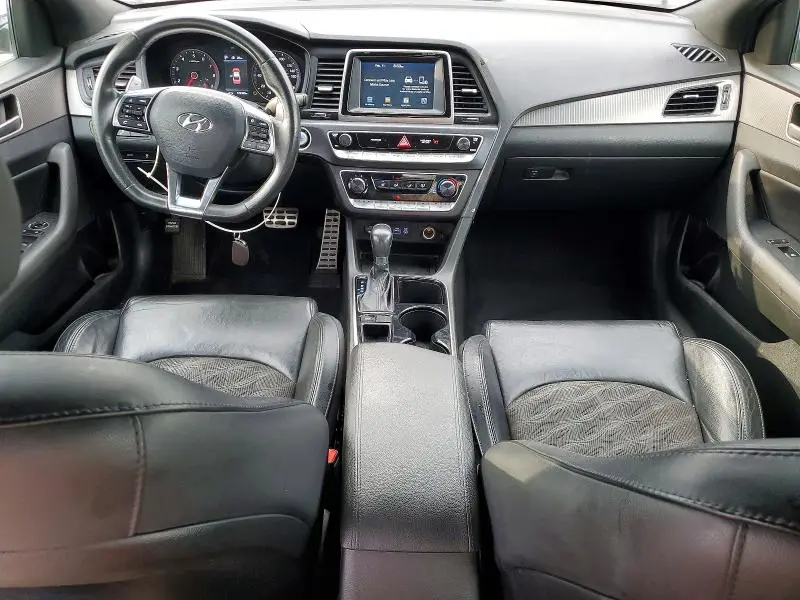 2018 HYUNDAI SONATA SPORT  