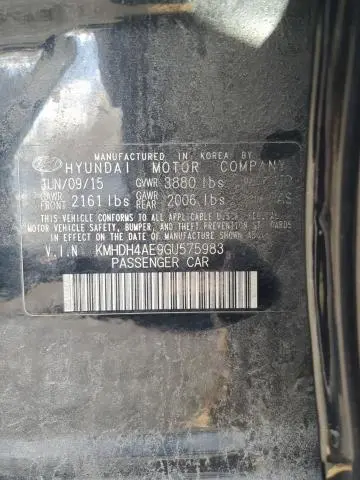 2016 HYUNDAI ELANTRA SE  