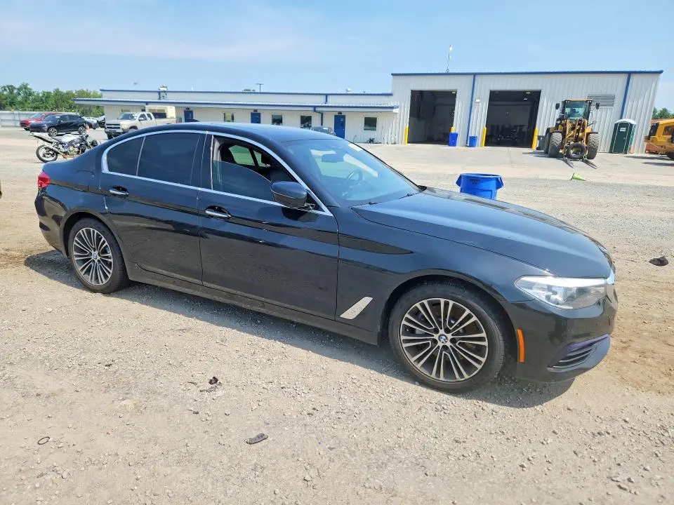 2018 BMW 530 XI  