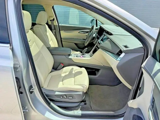 2019 CADILLAC XT5 LUXURY  