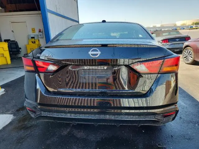2025 NISSAN ALTIMA SV  