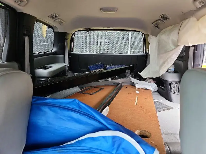 2016 TOYOTA SEQUOIA LIMITED  