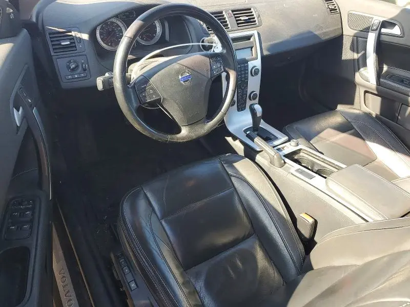 2011 VOLVO C70 T5  