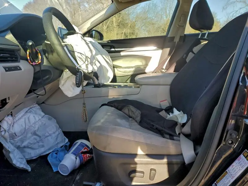 2022 NISSAN ALTIMA SV  