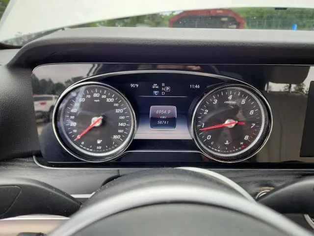 2019 MERCEDES-BENZ E 300  