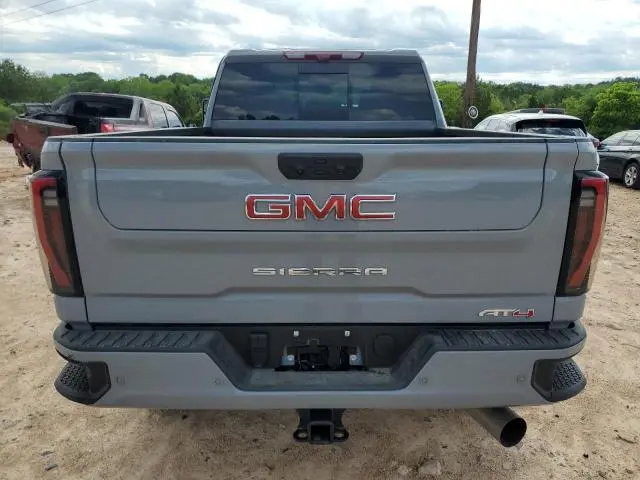 2025 GMC SIERRA K2500 AT4  
