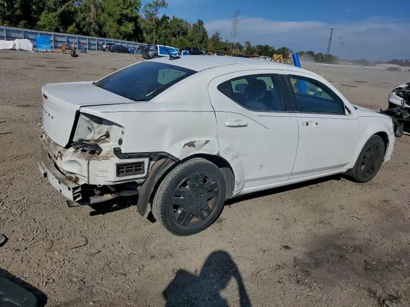 2013 DODGE AVENGER SE  