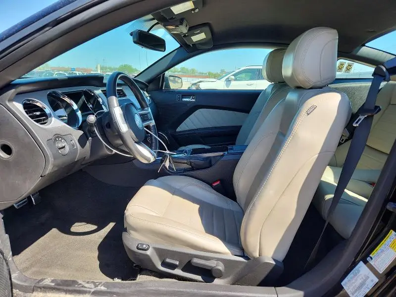 2013 FORD MUSTANG   