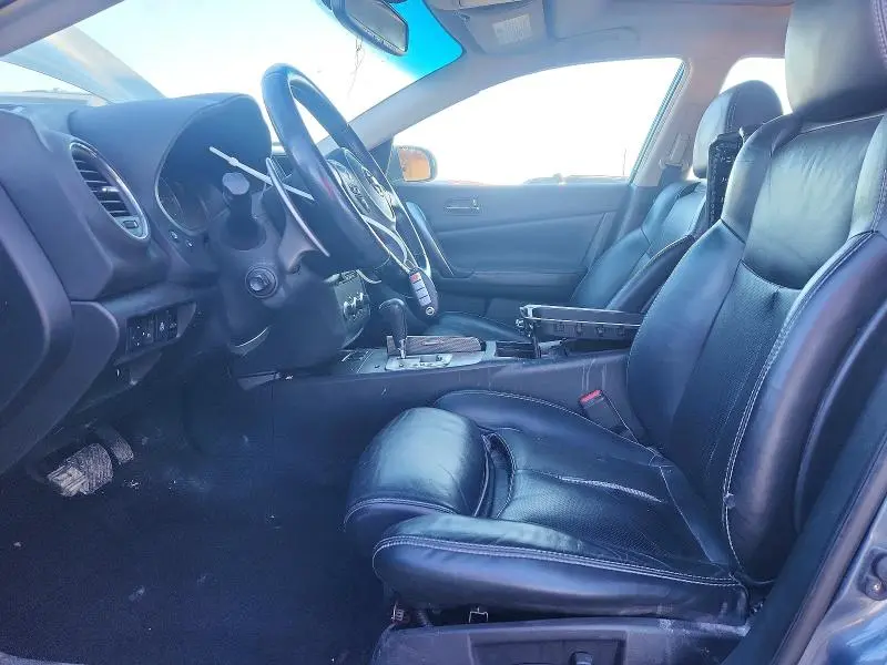 2011 NISSAN MAXIMA S  