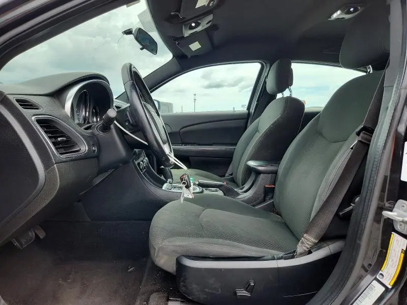 2011 CHRYSLER 200 TOURING  