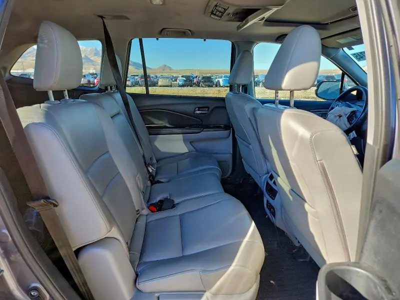 2016 HONDA PILOT TOURING  