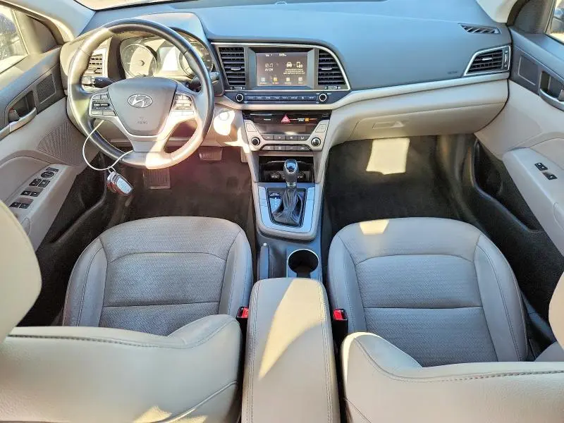 2017 HYUNDAI ELANTRA LIMITED  