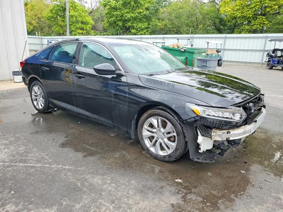 2018 HONDA ACCORD LX  