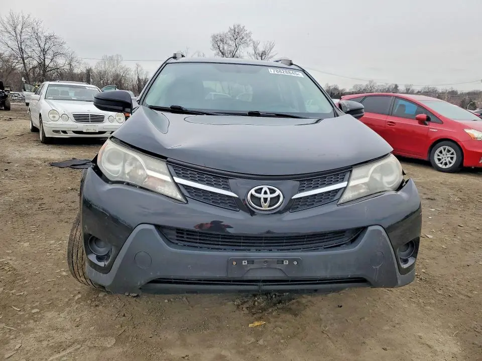 2015 TOYOTA RAV4 LE  