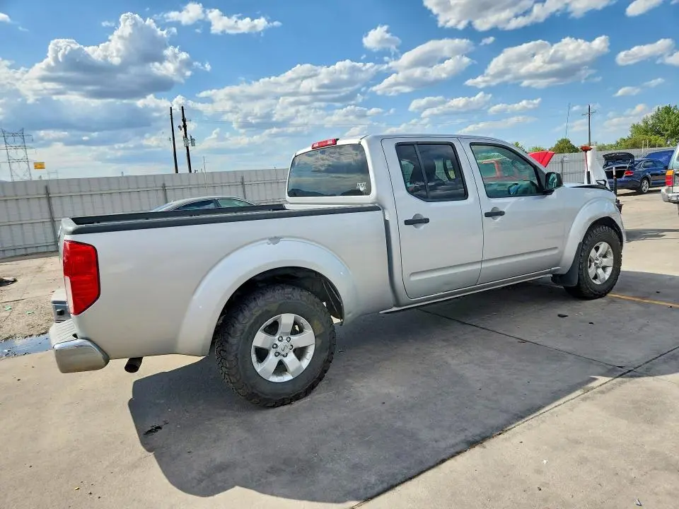 2012 NISSAN FRONTIER SV  