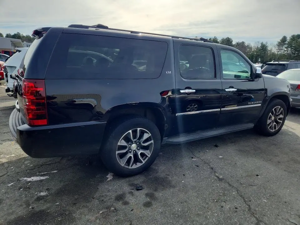 2014 CHEVROLET SUBURBAN K1500 LTZ  