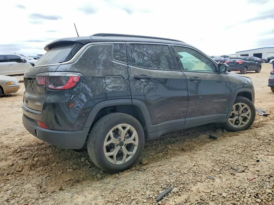 2025 JEEP COMPASS LATITUDE  