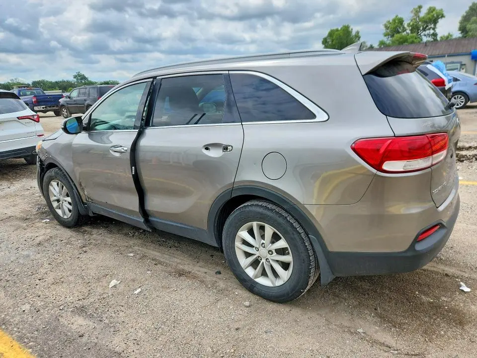 2016 KIA SORENTO LX  
