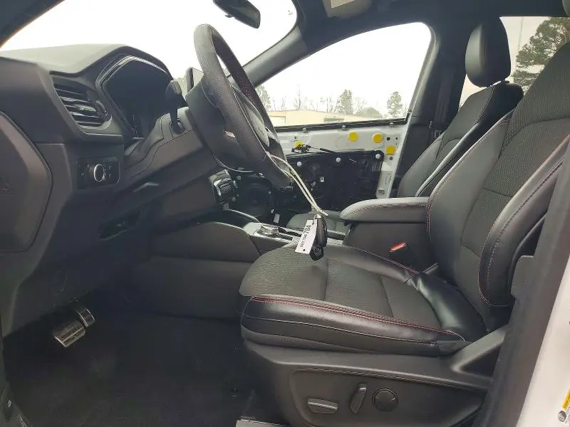 2023 FORD ESCAPE ST LINE  